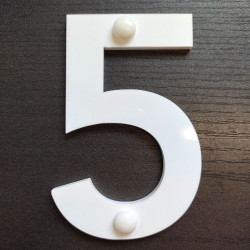 NUMERO DE MAISON DROIT EN PLEXI BLANC BRILLANT