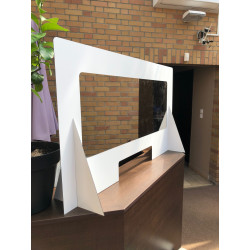 PROTECTION COMPTOIR CAISSE EN ALUMINIUM BLANC ET PLEXIGLASS CORONAVIRUS - PROTECTION PLEXIGLAS BUREAU ANTI POSTILLON †- DIMENSIO