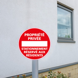 Panneau propriété privée stationnement réservé aux résidents