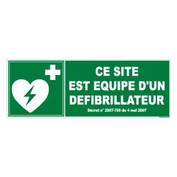 PANNEAU CE SITE EST EQUIPE D'UN DEFIBRILLATEUR (B0262)