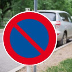 panneau stationnement interdit