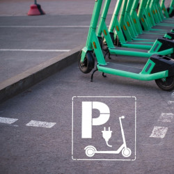 pochoir parking trottinettes electriques mise en ambiance